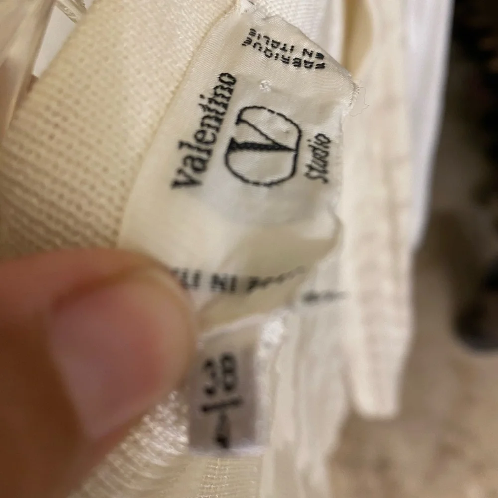 Vtg Valentino Open Cardigan Sweater (120)